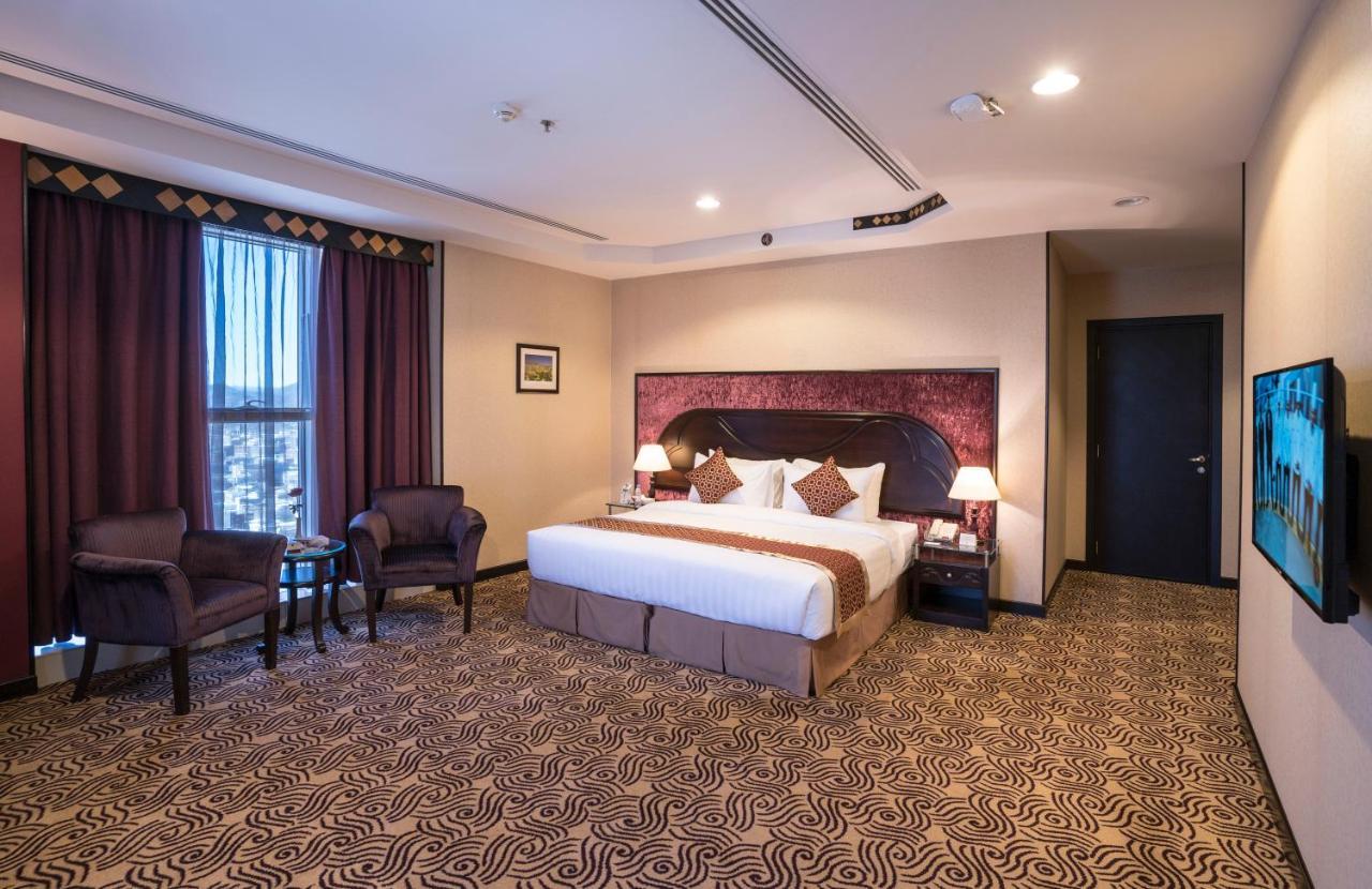 Awaliv International Hotel Таиф Стая снимка