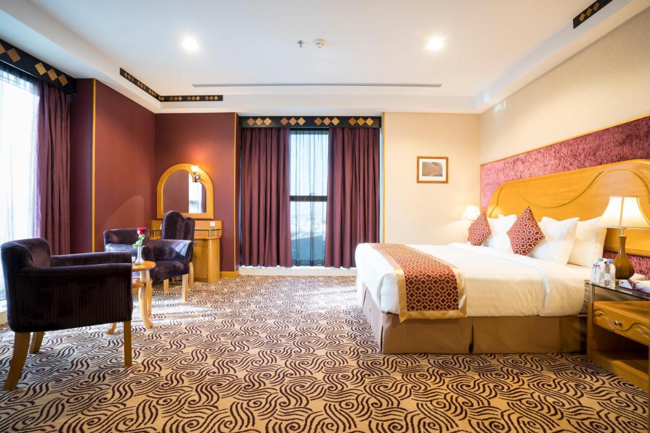 Awaliv International Hotel Таиф Стая снимка