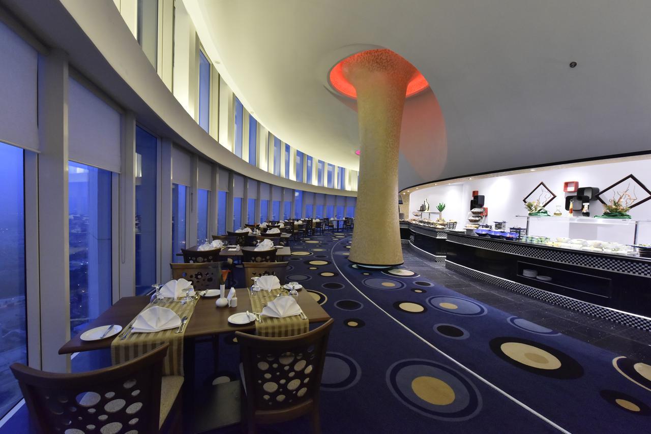 Awaliv International Hotel Таиф Екстериор снимка The 360 Restaurant