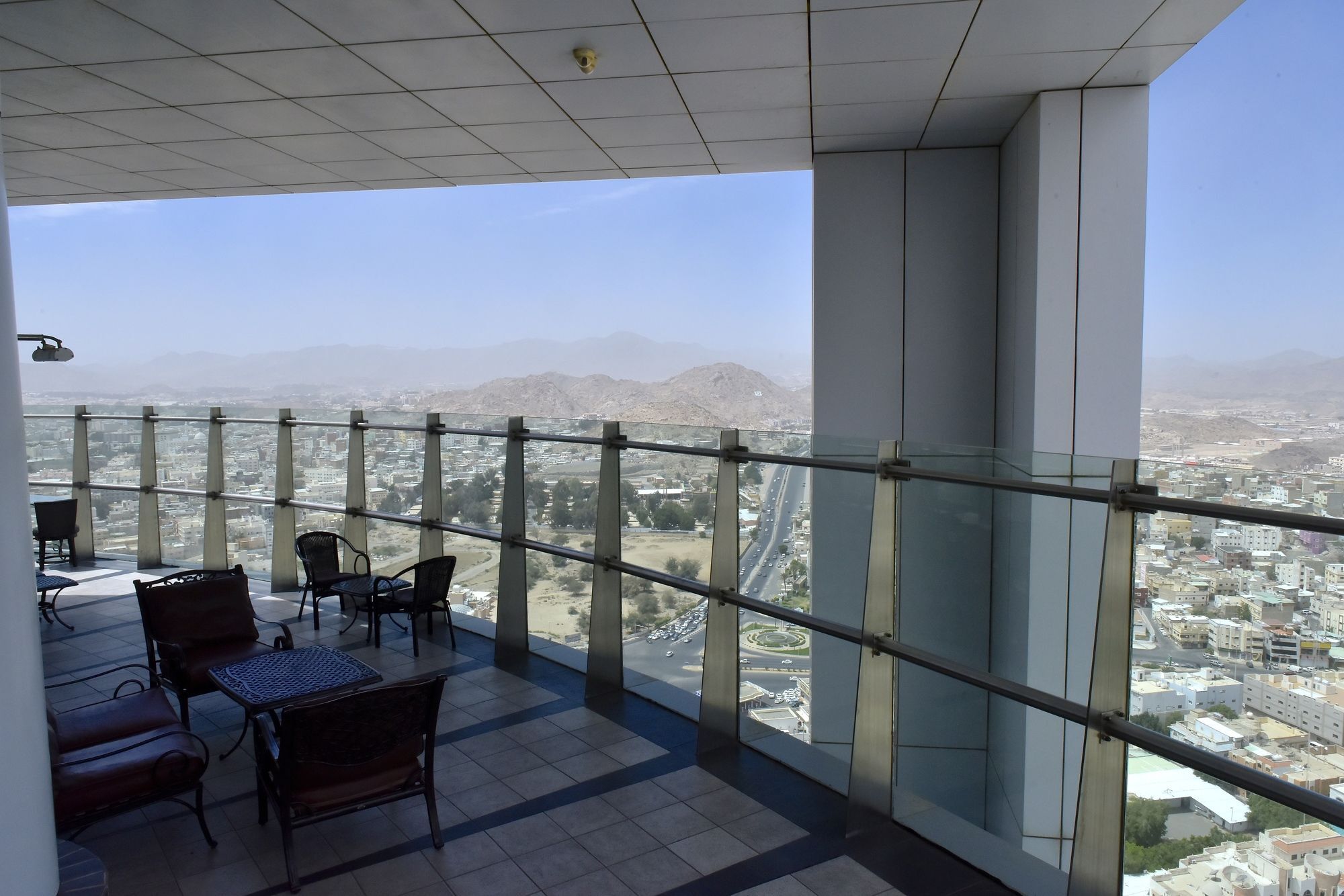 Awaliv International Hotel Таиф Екстериор снимка View from the 30th floor